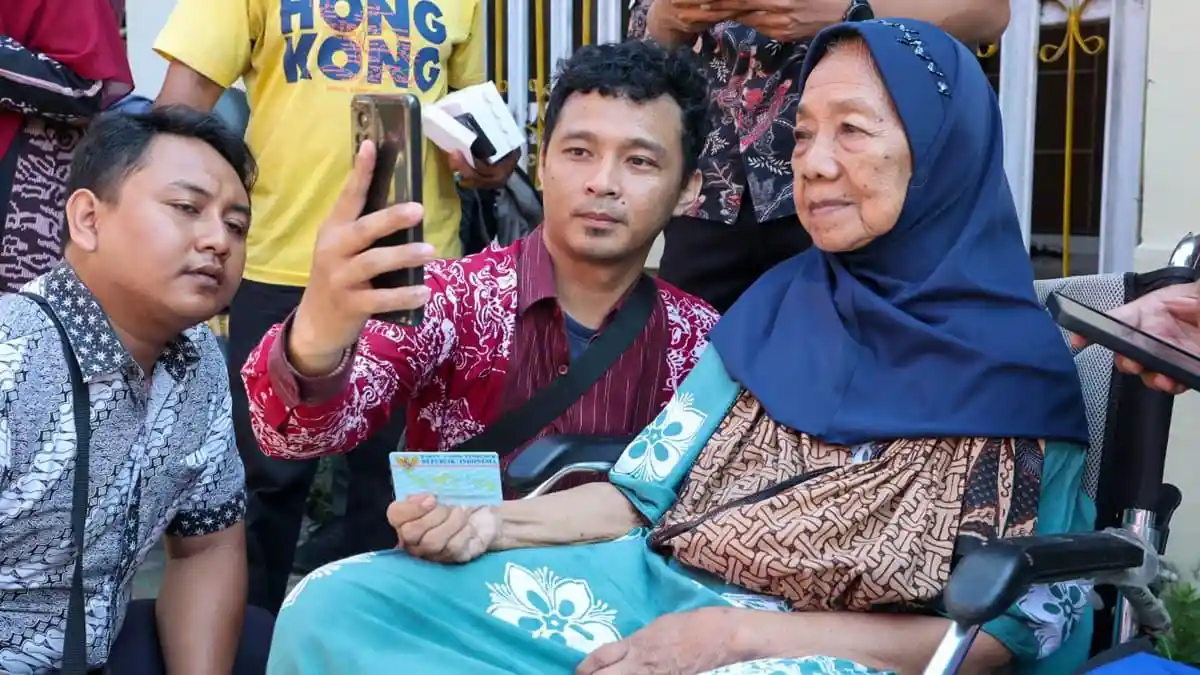 Mengenal Perlinsos Digital, Sistem Baru Penyaluran Bansos Surabaya