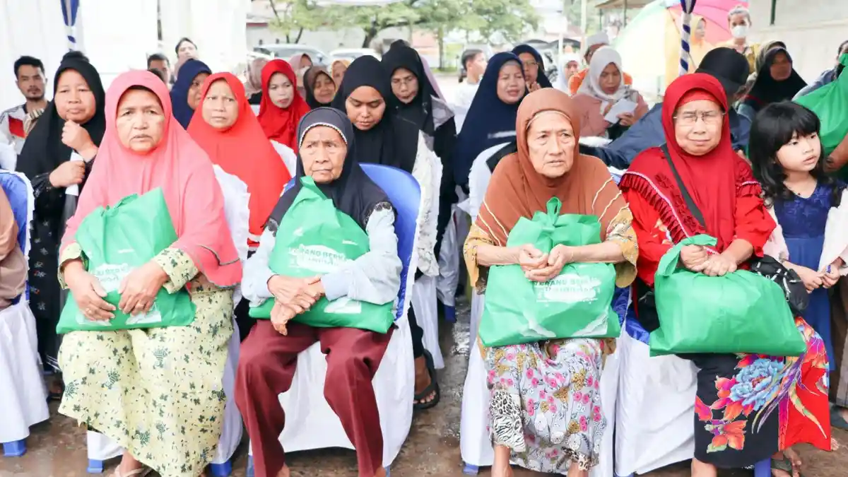 PLN S2JB Gelar Program Tebus Murah 1.000 Paket Sembako, Cukup Bayar Rp 50 Ribu