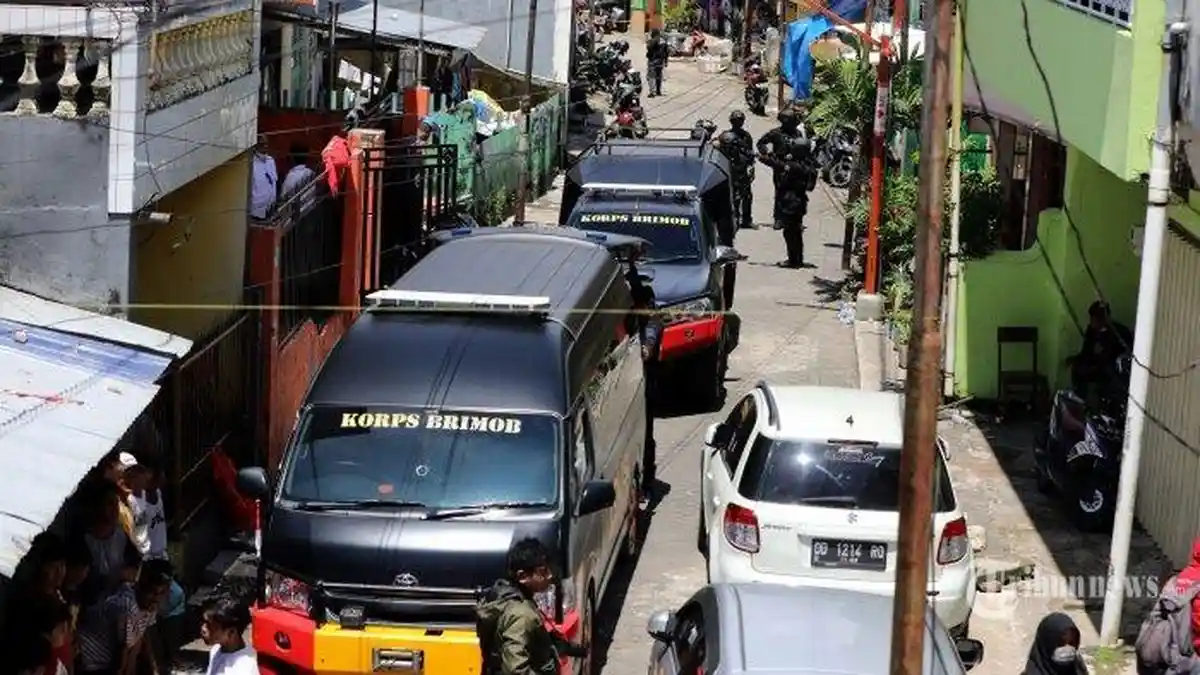 Babak Baru Jaringan Teroris, Aparat Temukan Atribut FPI, BNPT: Beberapa Terlibat, Faktanya Empiris
