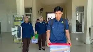 Penyidik-Tindak-Pidana-Khusus-Kejaksaan-Negeri-Bireuen-menggeledah-Kantor-Satpol-PP-dan-WH.jpg
