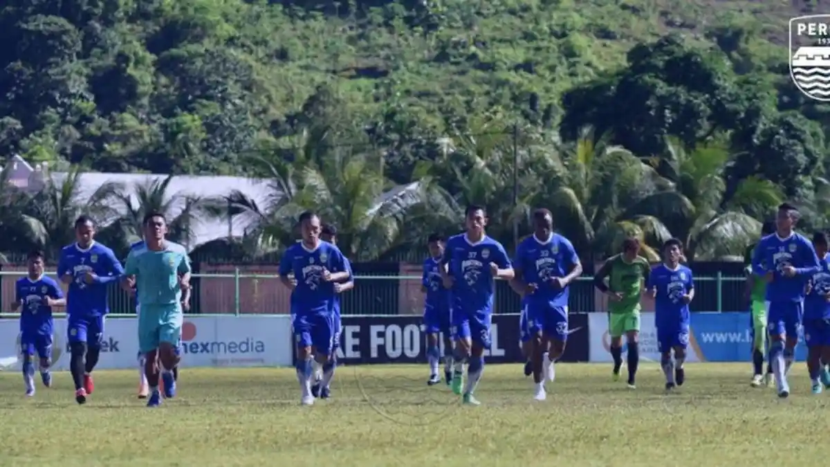 Suporter Perseru Sambut Baik Persib Jika Mau Bermarkas di Serui