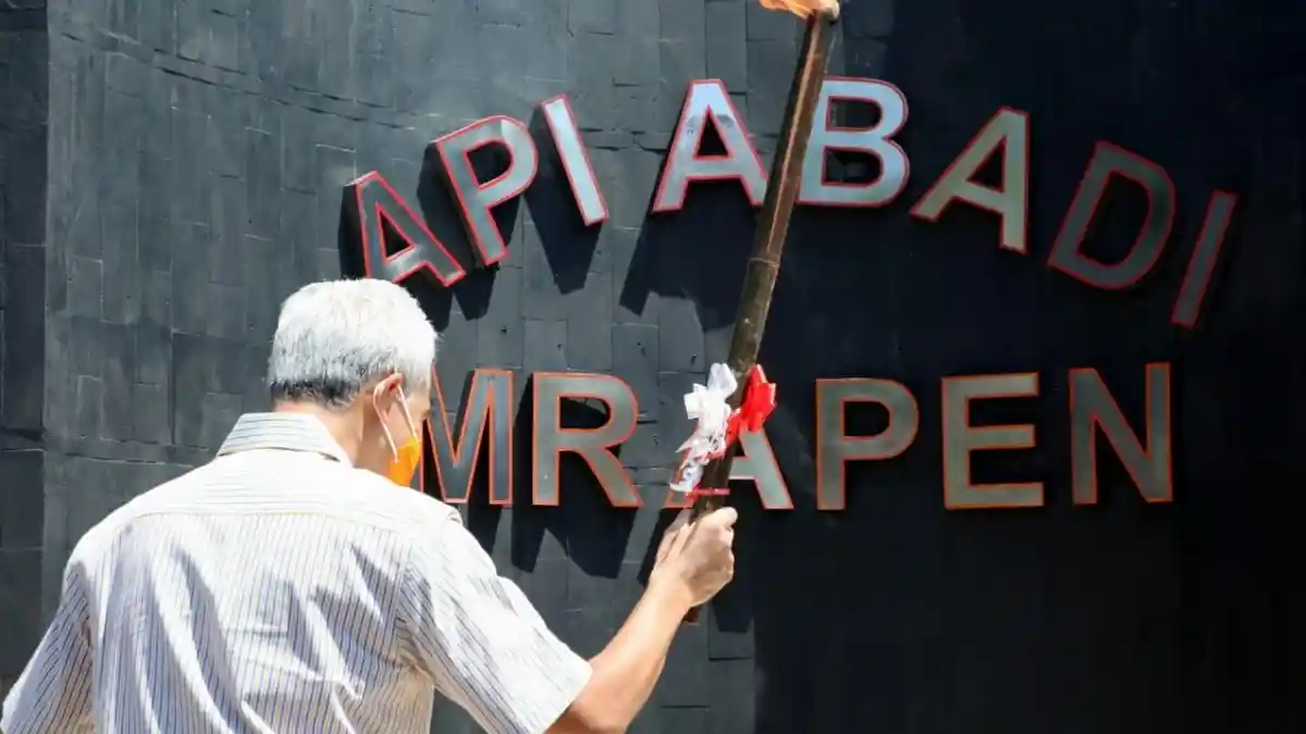 Ganjar Larang Warga Sekitar Kompleks Api Abadi Mrapen Mengebor Tanpa Izin