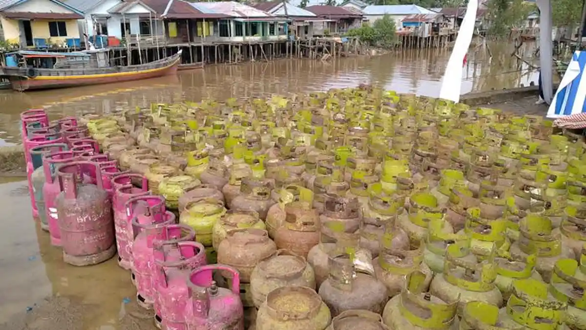 Warga Tanjab Timur Mengeluh, Gas Melon Menjadi Barang Langka dan Sulit Didapat