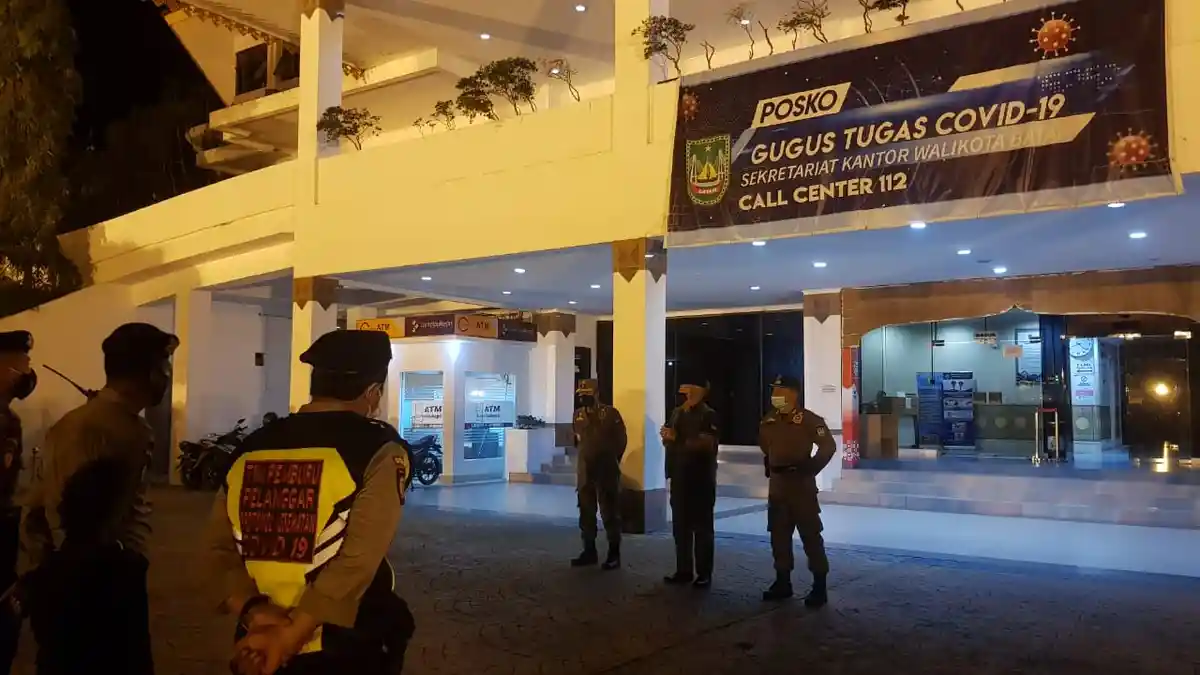 119 Orang Terjaring saat Pjs Walikota Batam Ikut Razia Masker di Sekupang 