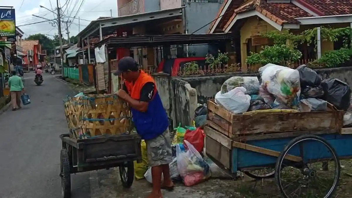 Melalui Sersan Mabes, Warga Kelurahan Mangga Besar Berhasil Tekan 80 Persen Sampah Rumah Tangga