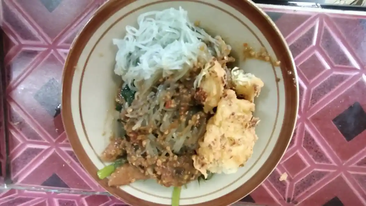 Cocok Banget Nih yang Mau Cobain Kuliner Khas Indramayu, Nih Makanan Khas, Namanya Rumbah