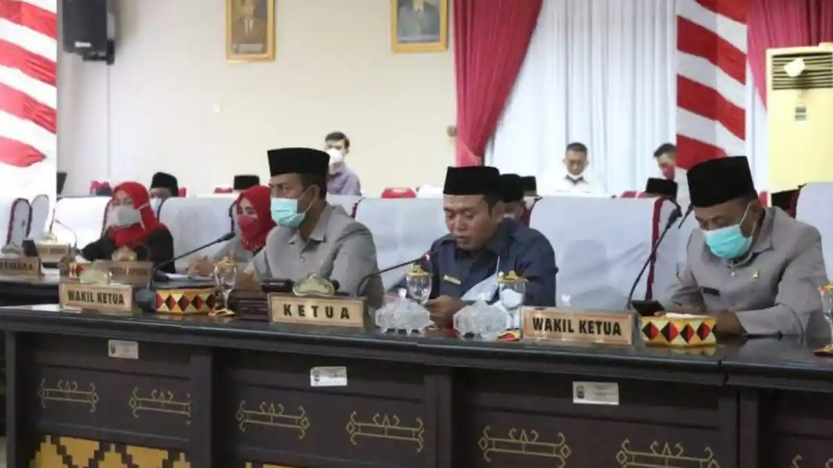 LKPJ Bupati Lampung Selatan 2021, DPRD Minta Pemkab Beri Solusi Terhadap Pegawai Honorer