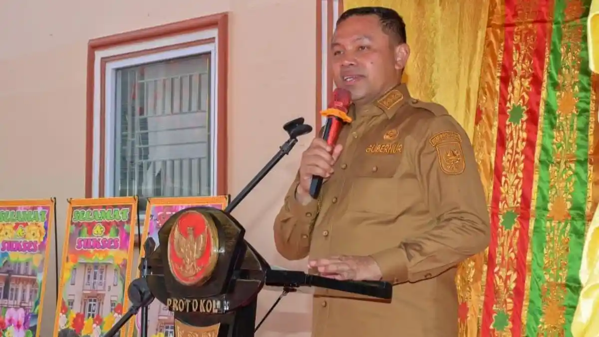 100 Hari Pemerintahan Abdul Wahid-SF Hariyanto, Tetap Tuntaskan Perbaikan Jalan Walau Defisit