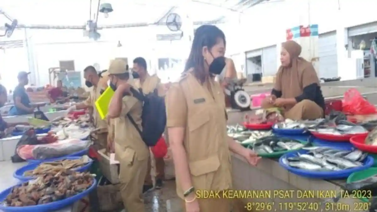Tim DKPP Sidak Harga Sembako dan Keamanan Makanan Jelang Idul Fitri di Labuan Bajo