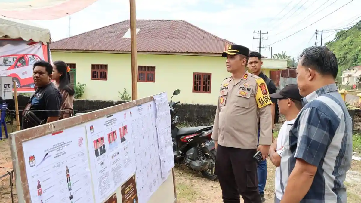Kapolres Tapteng Cek Pengamanan TPS Pemilu 2024, Situasi Aman dan Kondusif