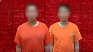bapak-dan-anak-tiri-pelaku-pemukulan-di-Gresik-Jatim.jpg