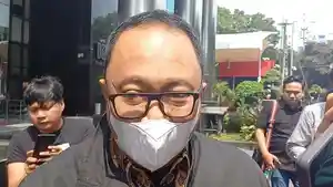 Alwin-Basri-di-Gedung-KPK-Jakarta.jpg
