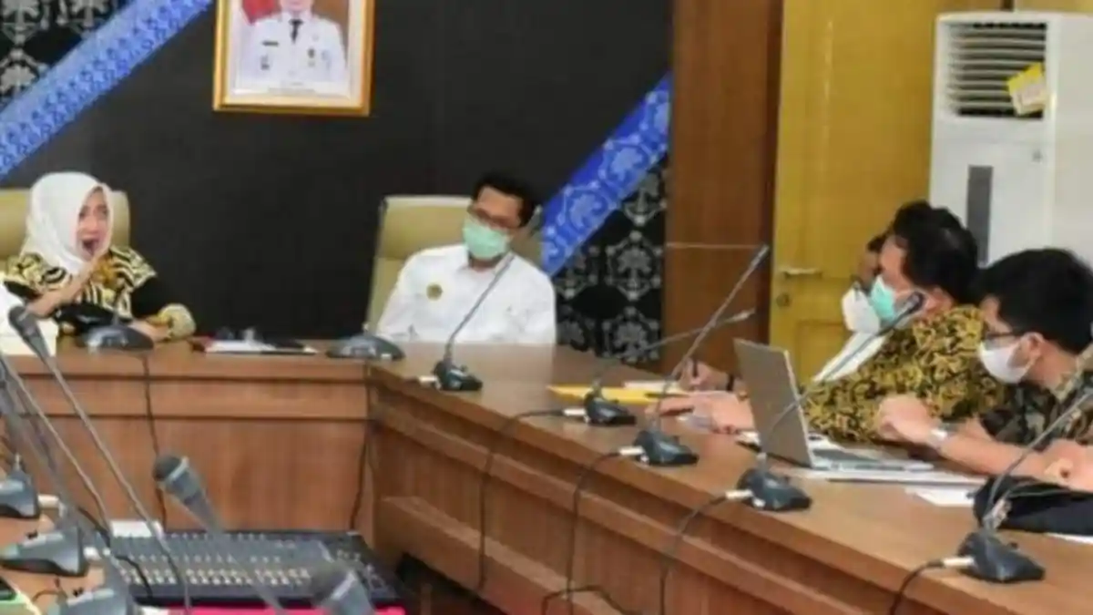 Respon Keluhan Masyarakat, Bupati Musi Rawas Minta Kontribusi Perusahaan, Perbaiki Jalan Rusak