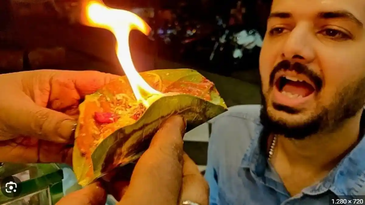 Fire Paan, Jajanan Unik dari Daun Sirih yang Dibakar Bersama Api Asli India