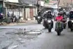 Jokowi Blusukan ke Tangerang Memakai Motor