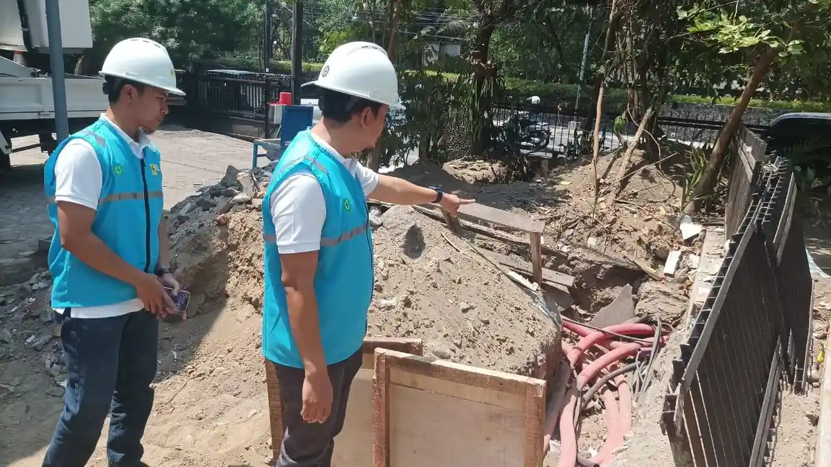 PLN Icon Plus Pindah Kabel FO di Kawasan UGM ke Bawah Tanah