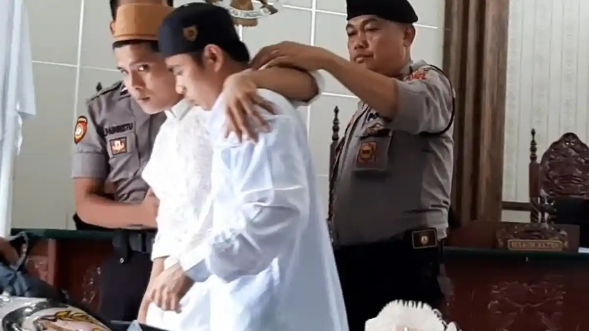 Kades Sekampil Bungo Dibunuh Saat Menelpon, Dianggap Sombong, Ini yang Dikatakan ke 2 Terdakwa