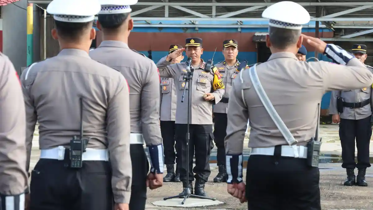 Kapolres Sekadau Pimpin Apel Pengamanan Pleno Pilkada Serentak 2024