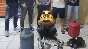 residivis-Curi-Mesin-Pompa-air.jpg