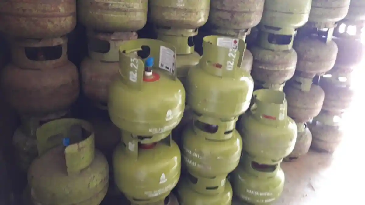 Prioritas Warga Lokal, Pangkalan Gas 3 kg Tolak Warga Luar Daerah
