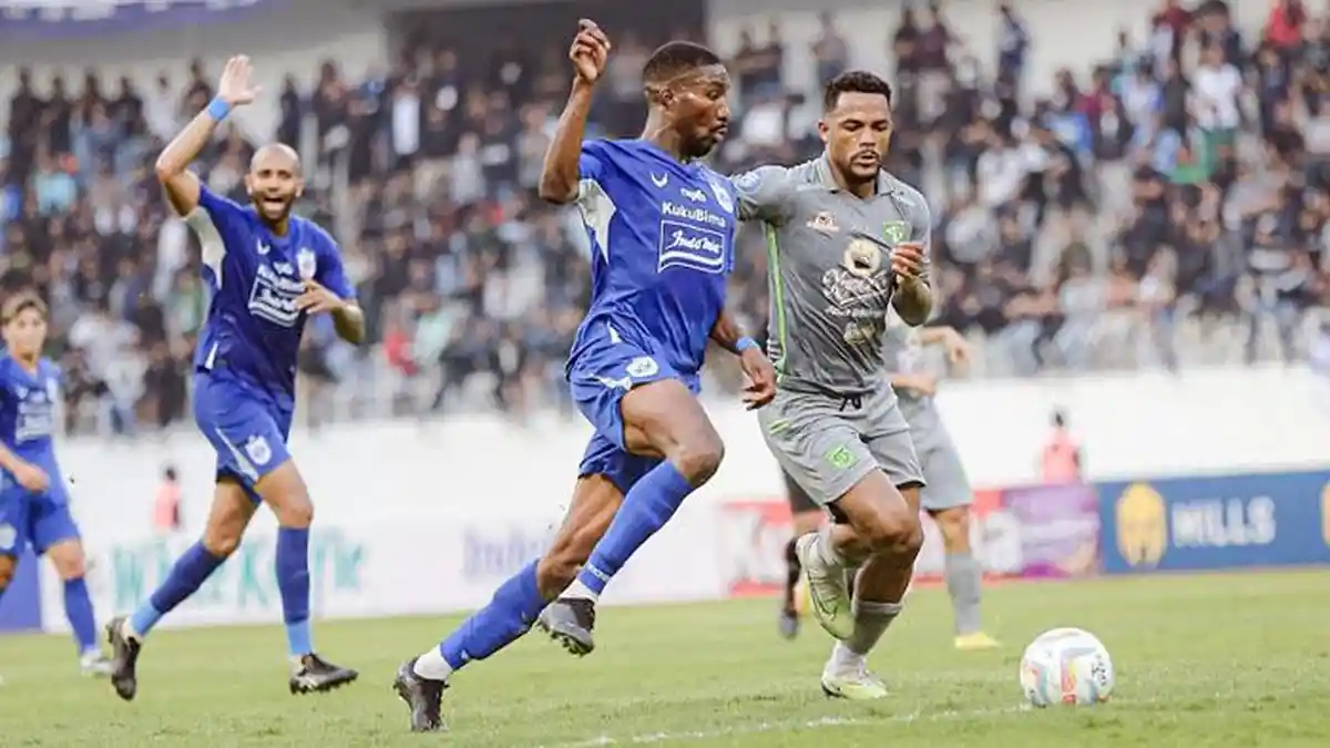 Hasil PSIS vs Persebaya Jadi Kekalahan Perdana Bajul Ijo, Aji Santoso Singgung Bruno Moreira