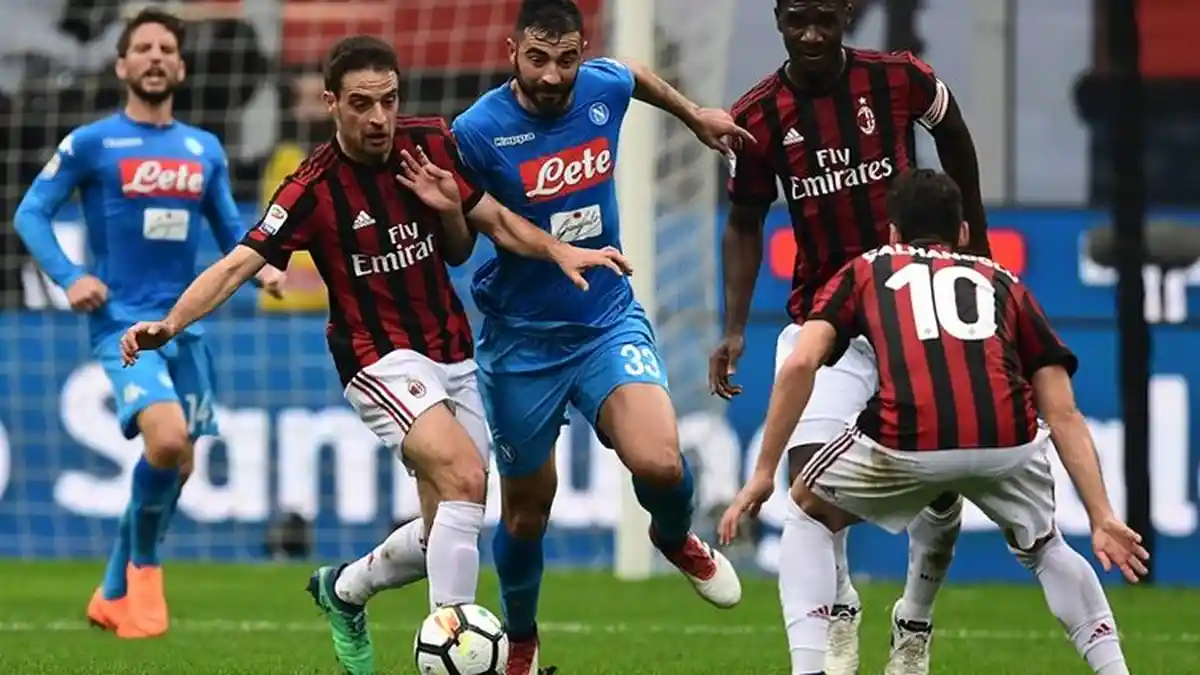Pioli Siapkan Loftus Cheek Sebagai Opsi AC Milan Ganggu Formasi Baru ...