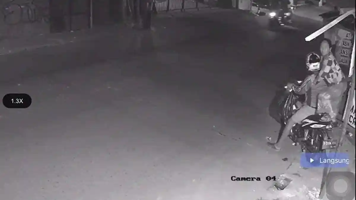Pasangan Suami Istri di Bekasi Ini Curi Lampu di Toko Servis Komputer, Begini Modusnya