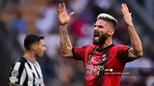 Reaksi-penyerang-AC-Milan-asal-Prancis-09-Olivier-Giroud-vs-Newcastle-United-Liga-Champions.jpg