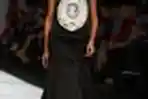 Fashion Show Karya Yenty Tan di JFW 2015