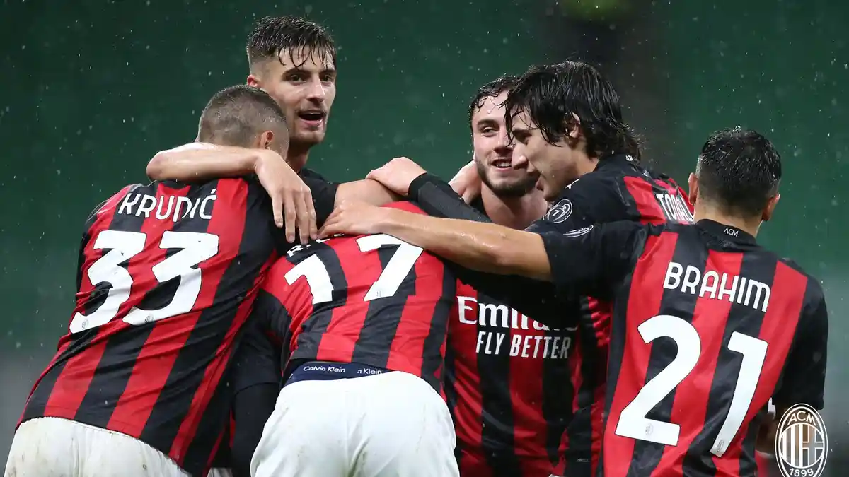 Pemain Anyar AC Milan Dapat Pujian dari Legenda Rossoneri: Usia 20 Tahun Tapi Bermain Sangat Dewasa