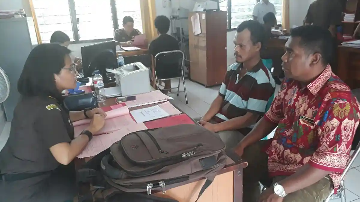 Polisi Serahkan Tiga Tersangka Pembunuhan Joao Vicente kepada Jaksa