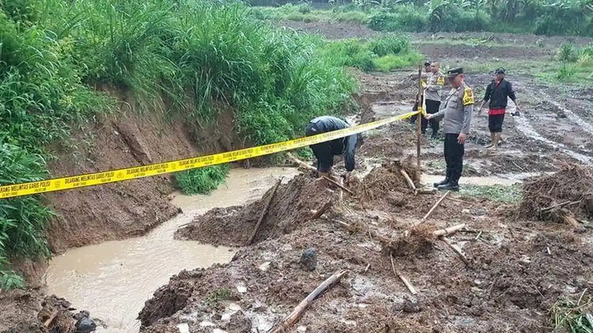 Kubangan Sedalam 1 Meter di Nyalindung Sukabumi Memakan Korban Jiwa, 3 Balita Ditemukan Tewas