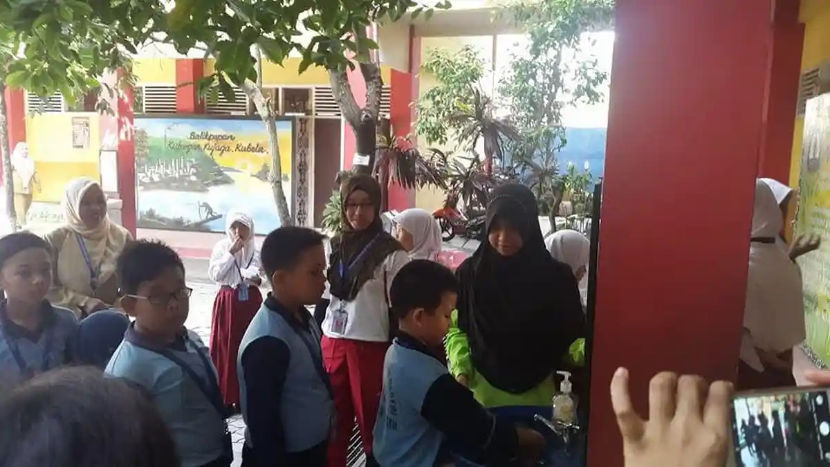 Reaksi Murid SD Balikpapan Atas Pemberhentian Sementara Program MBG