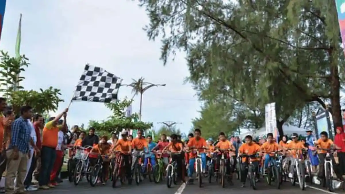 Komunitas Sepeda Sambut Tim Gowes   