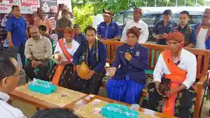 rombongan-dpd-nasdem-manggarai-barat-saat-melakukan-ritual-adat.jpg