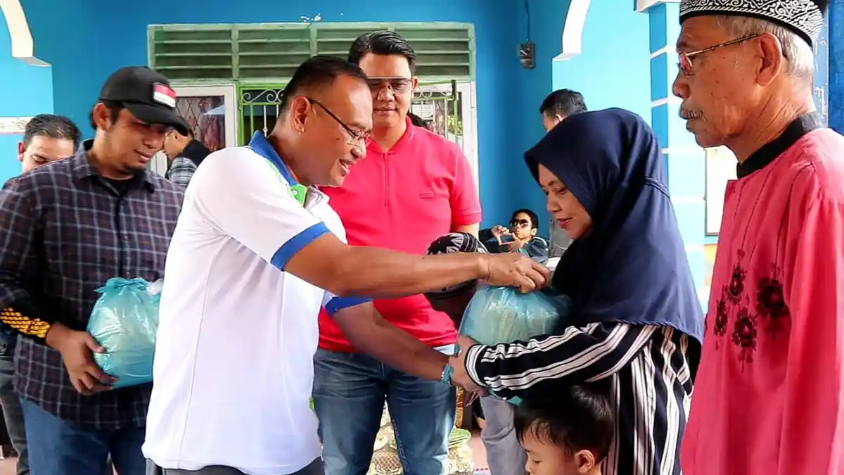 Warga Kelurahan Sei Nam Bintan Tak Berhenti Ucap Syukur, Dapat Bantuan Beras Program Pemerintah