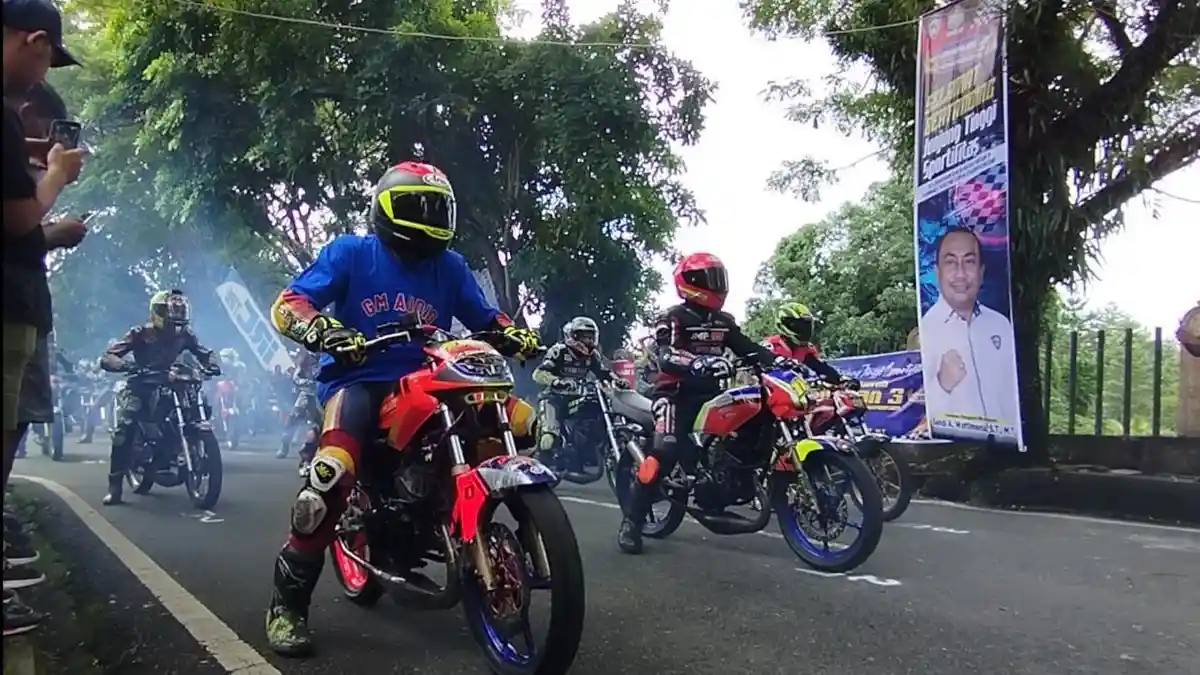 Asep Kancil Pembalap Asal Cimahi - Jabar Juarai Kelas Sport 140cc Kejurda Ambon