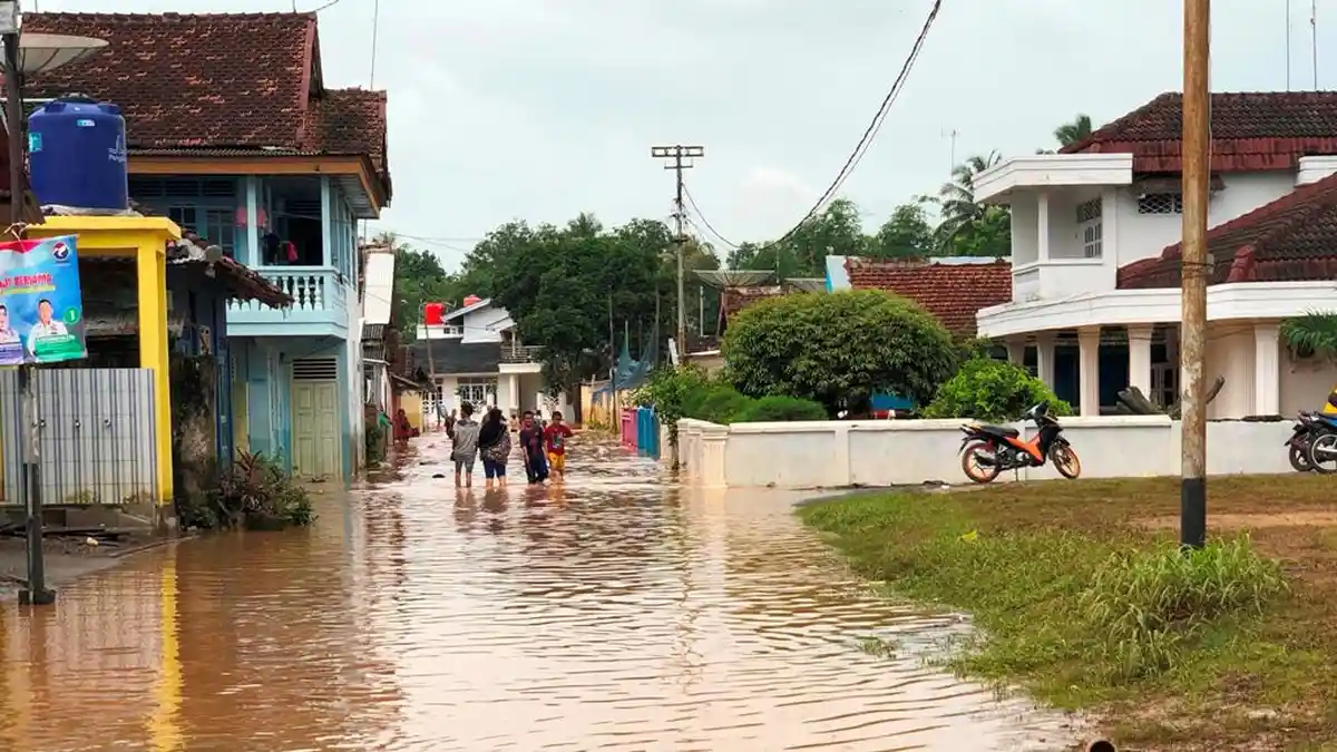 Curah Hujan Tinggi, Warga Lampung Utara Dekat Sungai Diimbau Waspada
