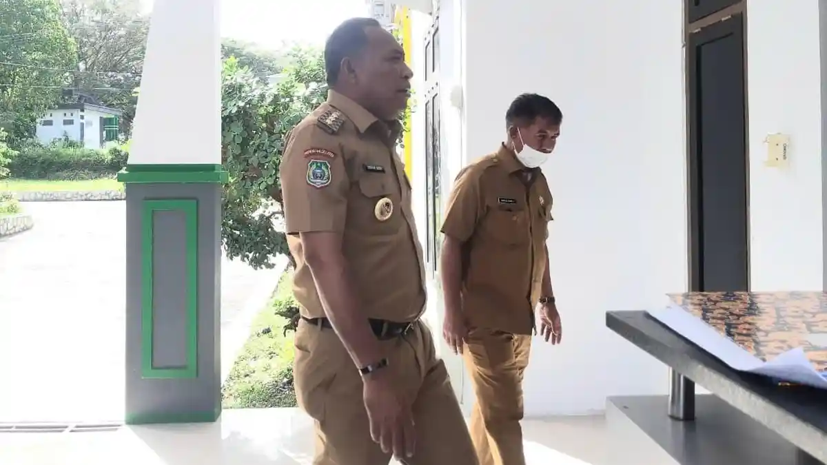 Bupati Halmahera Selatan Gelar Rapat, Seluruh Pimpinan OPD Mendadak Datangi Kantor Inspektorat