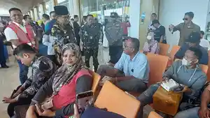 20240405_Pj-Gubernur-Akmal-Malik-meninjau-arus-mudik-Lebaran.jpg