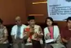 Pro Kontra Dana Asing