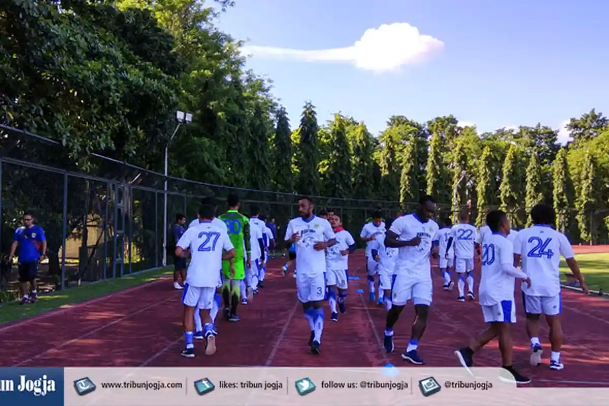 LIVE STREAMING Persib Bandung Vs UNY, Lawan Sleman United Menang 4-0