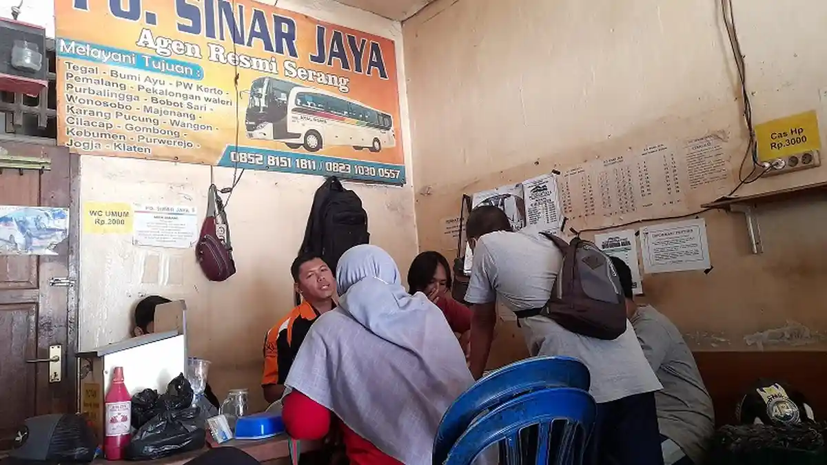 Hari Pertama Kenaikan Harga Tiket di Terminal Pakupatan, Agen: Calon Penumpang Tidak Komplain