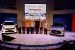 Peluncuran Mobil Daihatsu Ayla dan Toyota Agya