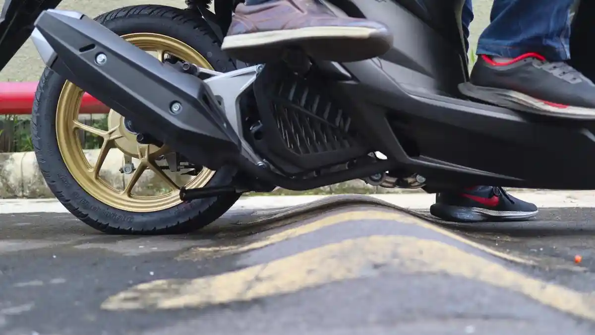 Motor Matik Sering Kegasruk di Jalan Tak Rata, Para Biker Bisa Ikuti Tips dari Astra Motor Jateng 