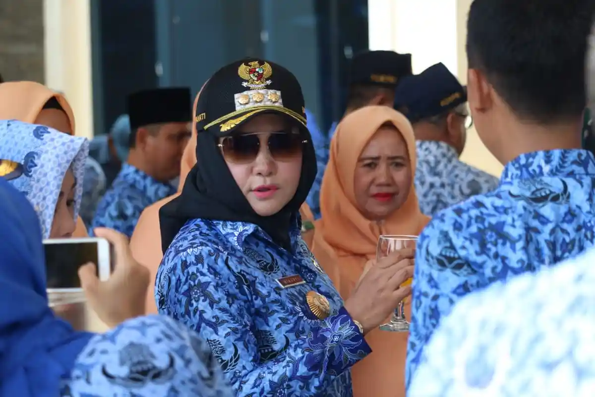 Blangko e-KTP Dijual di Tokopedia, Bupati Tulangbawang Winarti Minta Kasusnya Diusut Tuntas