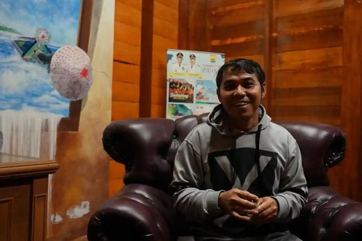 Dari Hobi Miniatur ke Pembuat Fisik Tabuik: Kisah Ade Ratman Dipercaya 5 Tahun Jalankan Tugas