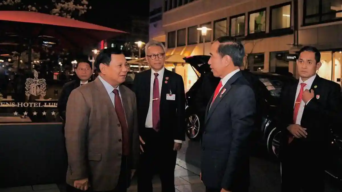 Jokowi dan Prabowo Tampil 'Mesra' saat Bertemu di Jerman, Ketum Gerindra Tinggalkan Pesan