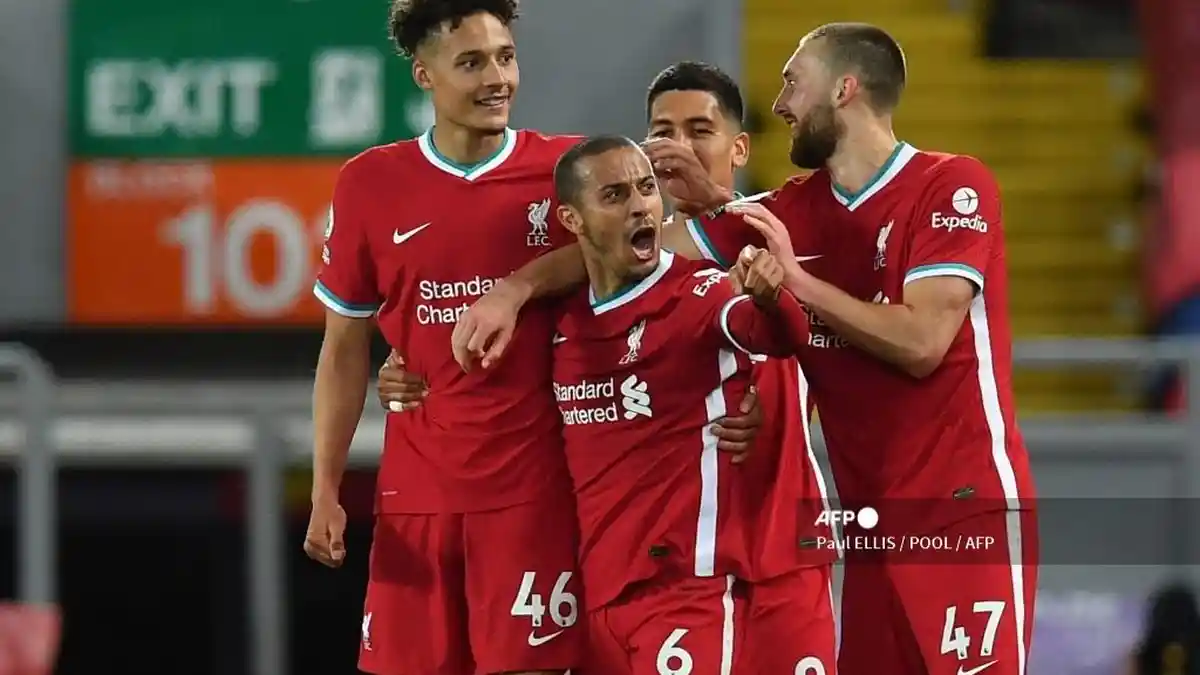 LINK Live Streaming West Brom vs Liverpool Liga Inggris Hari Ini Pukul 22.30 WIB