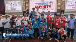 Tim-Sitaro-juara-dan-meraih-medali-emas-cabor-E-Sport-kategori-Free-Fire.jpg